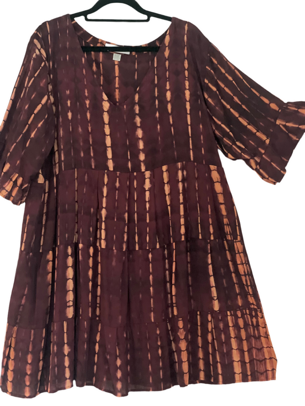 Loose Tunic Top /beach dress  choice of  EIGHT  colours one size perfect cover up