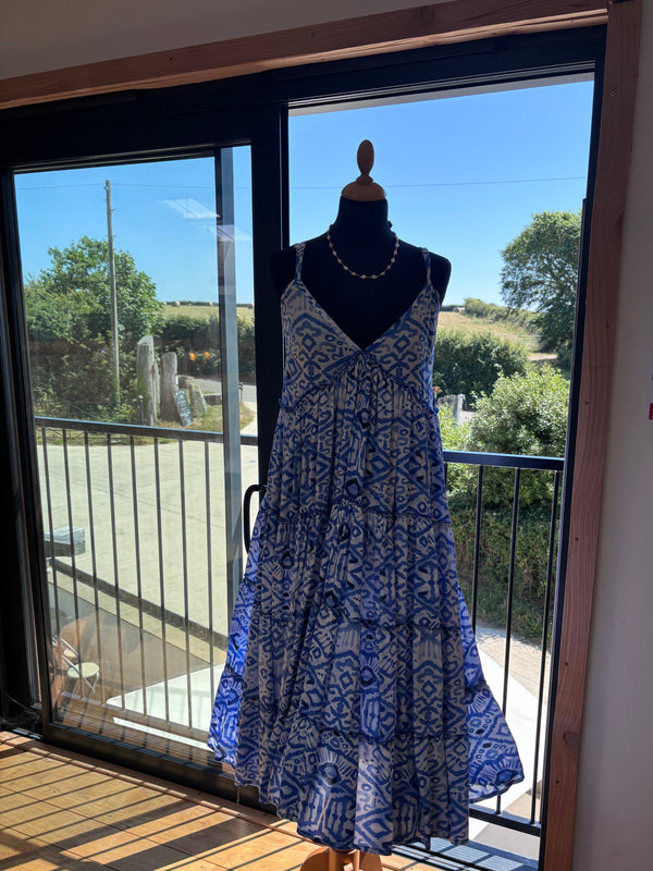 Ellen sun dress blue & white