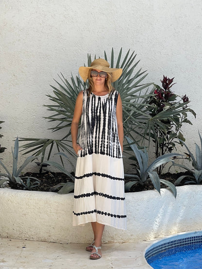 Kaftan Maxi One Size - Sleeveless Black & White