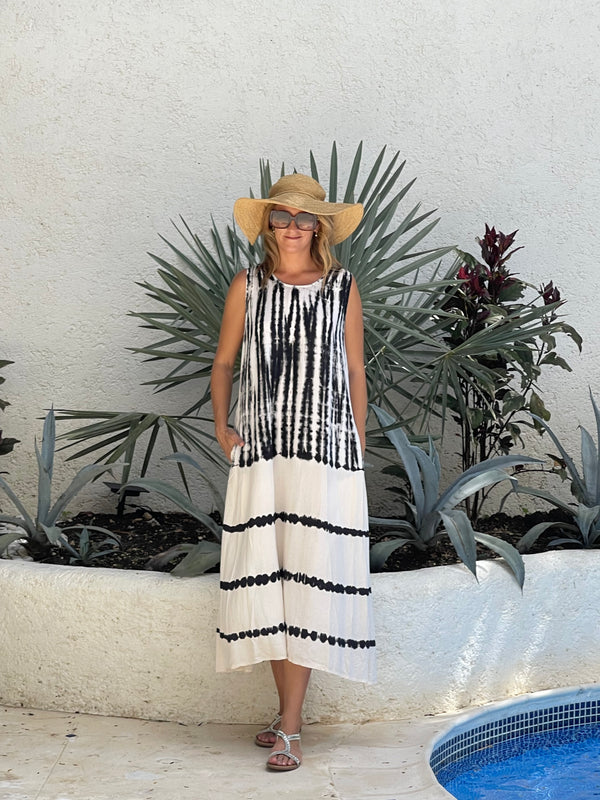 Kaftan Maxi One Size - Sleeveless Black & White