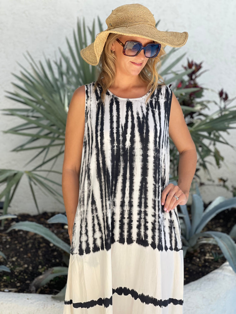 Kaftan Maxi One Size - Sleeveless Black & White