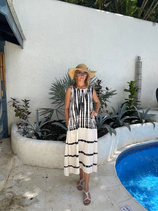 Kaftan Maxi One Size - Sleeveless Black & White