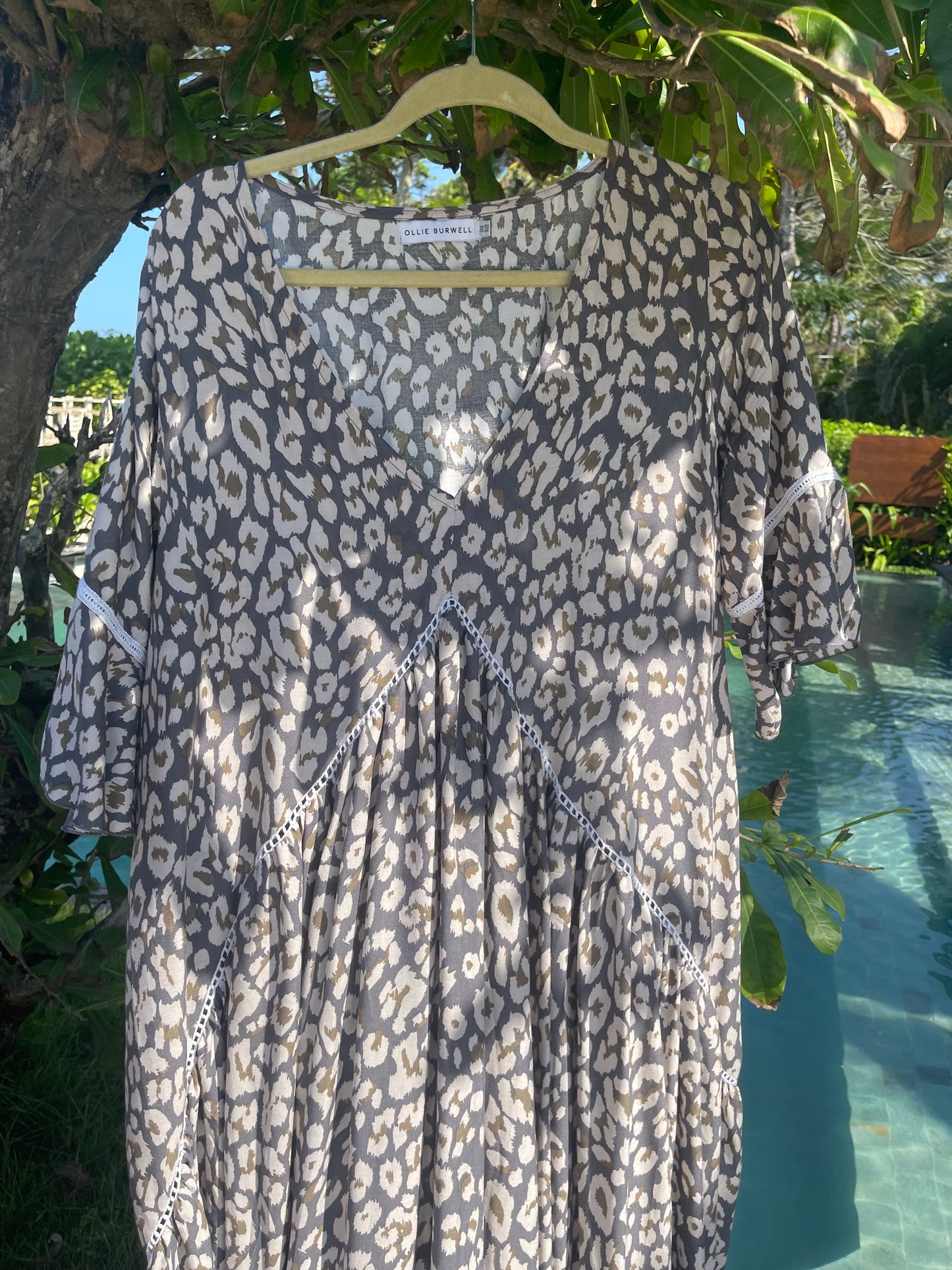 one size floaty Dress -  perfect for curvier figure  Leopard ( Amanda dress)