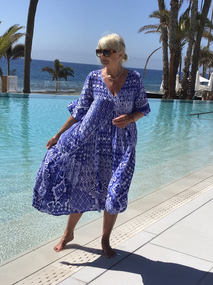 
            
                Load image into Gallery viewer, Amanda Dress, blue and white ikat
            
        