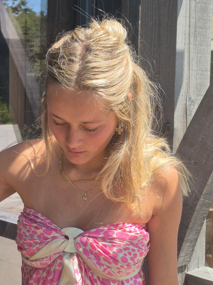 Bright pink and cream silk sarong