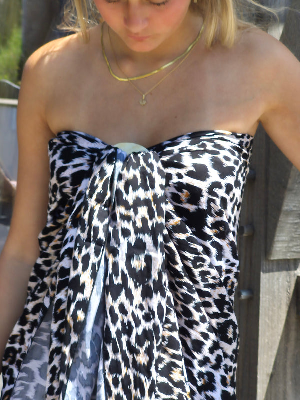 Leopard black,mink and white sarong