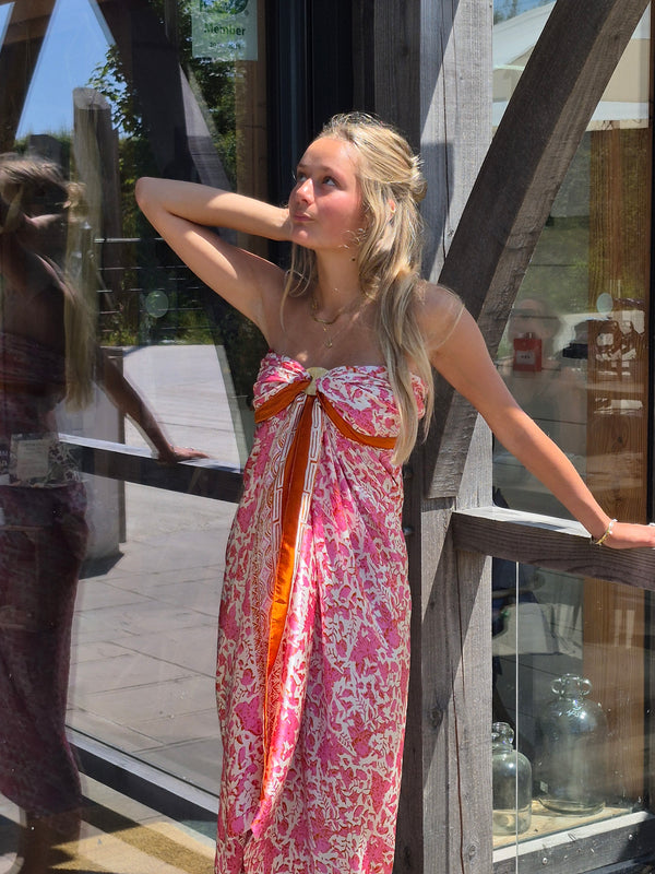 Pink and white with coral pure silk sarong 🪸