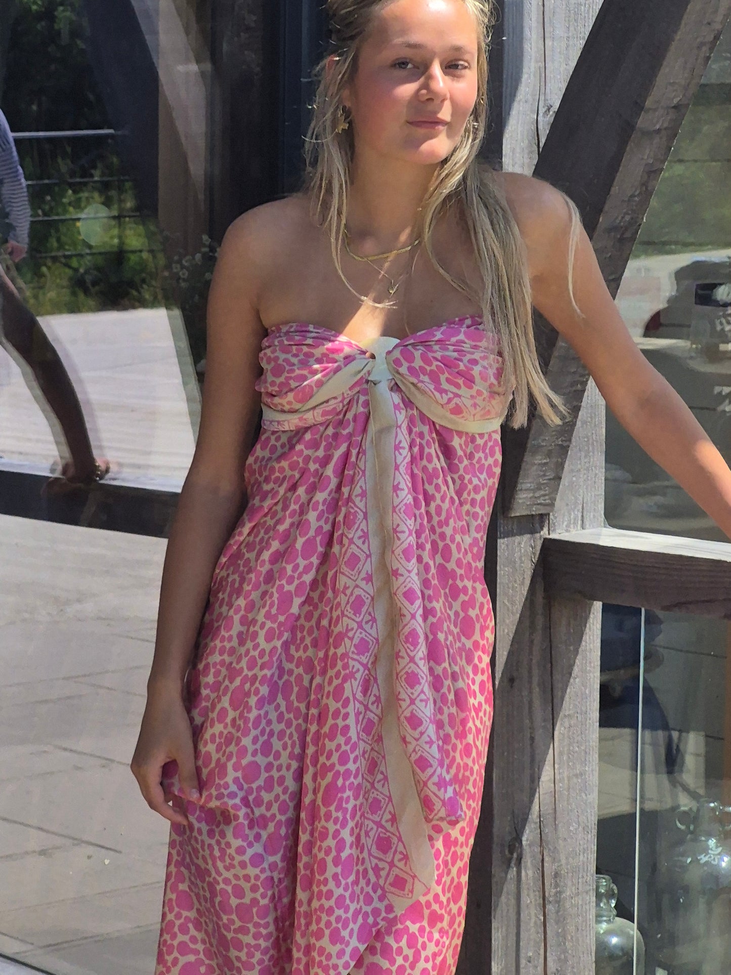 Bright pink and cream silk sarong