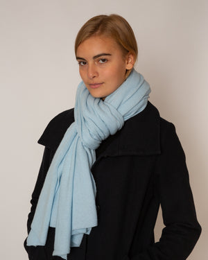 Cashmere Supersize Powder blue scarf