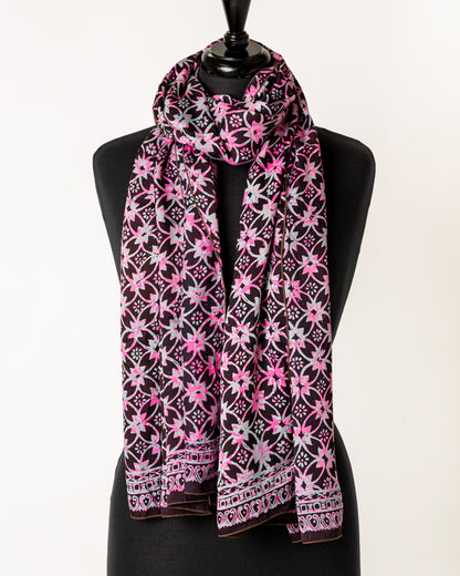 - Black, silver & pink - silk - Buhul